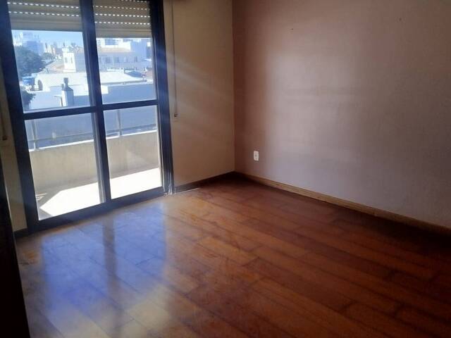 #110 - Apartamento para Venda em Pelotas - RS